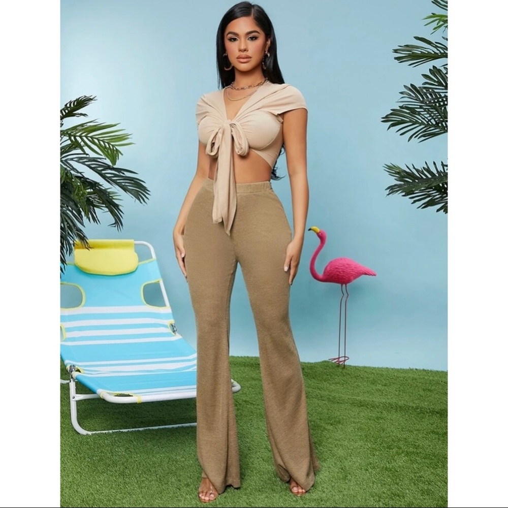 SHEIN SXY Cutout Detail Flare Leg Pants